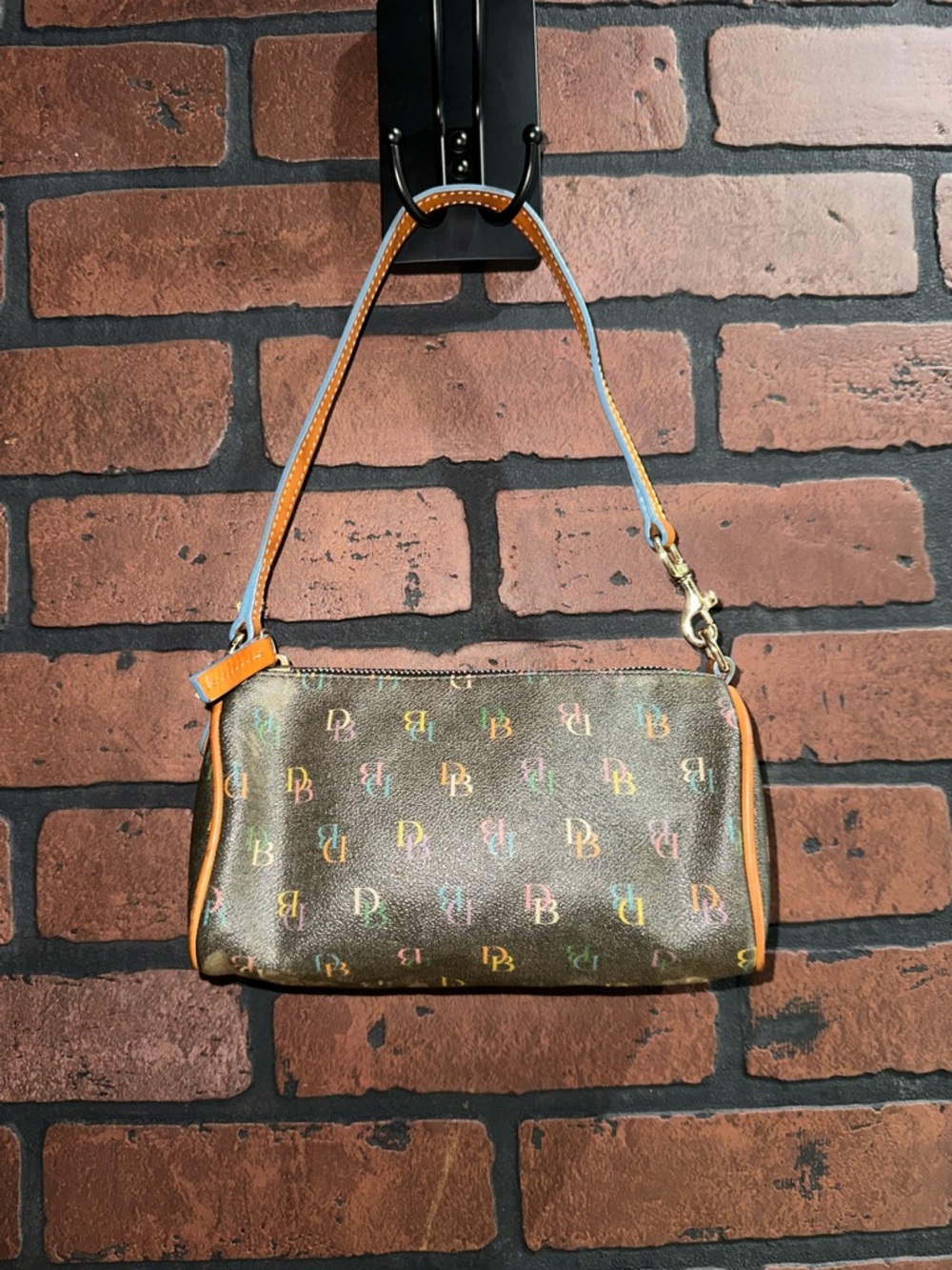 Y2K Dooney & Bourke Multicolor Logo Shoulder Bag - Picture 2 of 13